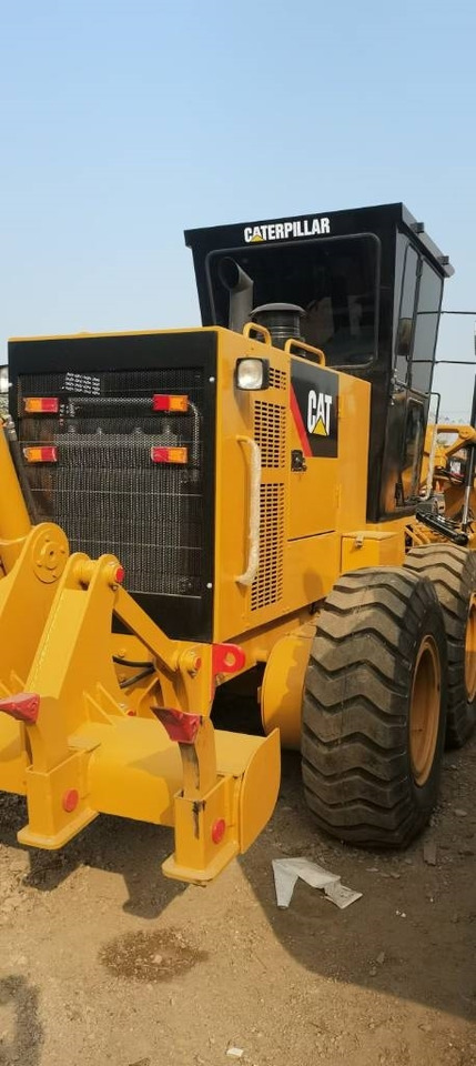 CAT 140 H - Máy san: hình 2 CAT 140 H - Máy san: hình 2