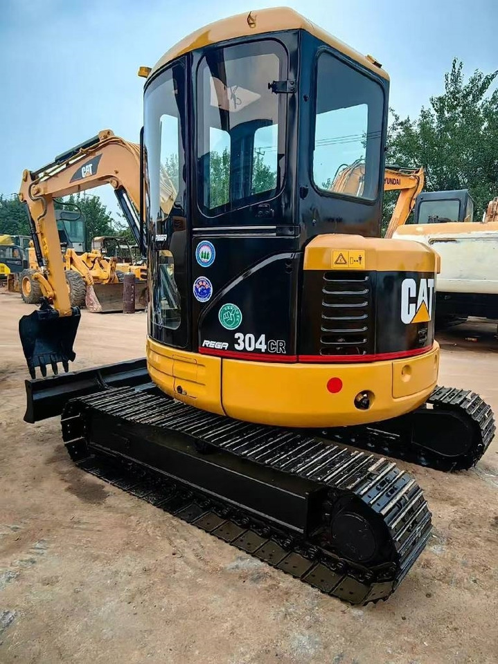 CAT 304 - Máy xúc mini: hình 1 CAT 304 - Máy xúc mini: hình 1