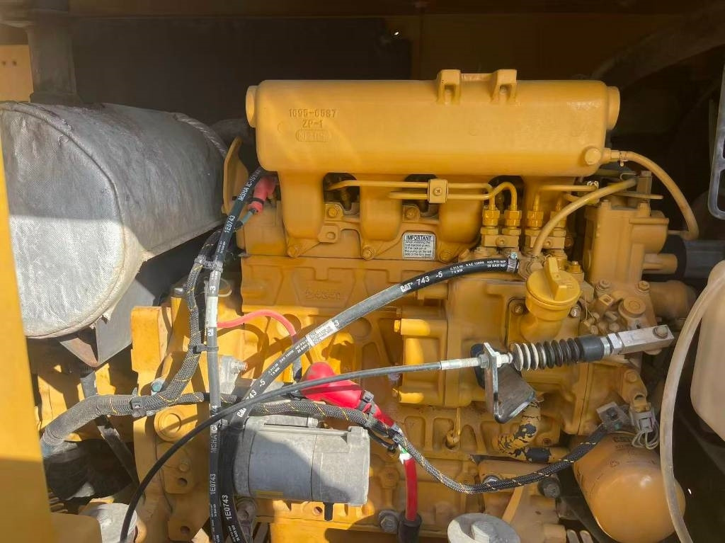 CAT 307.5 - Máy xúc mini: hình 4 CAT 307.5 - Máy xúc mini: hình 4