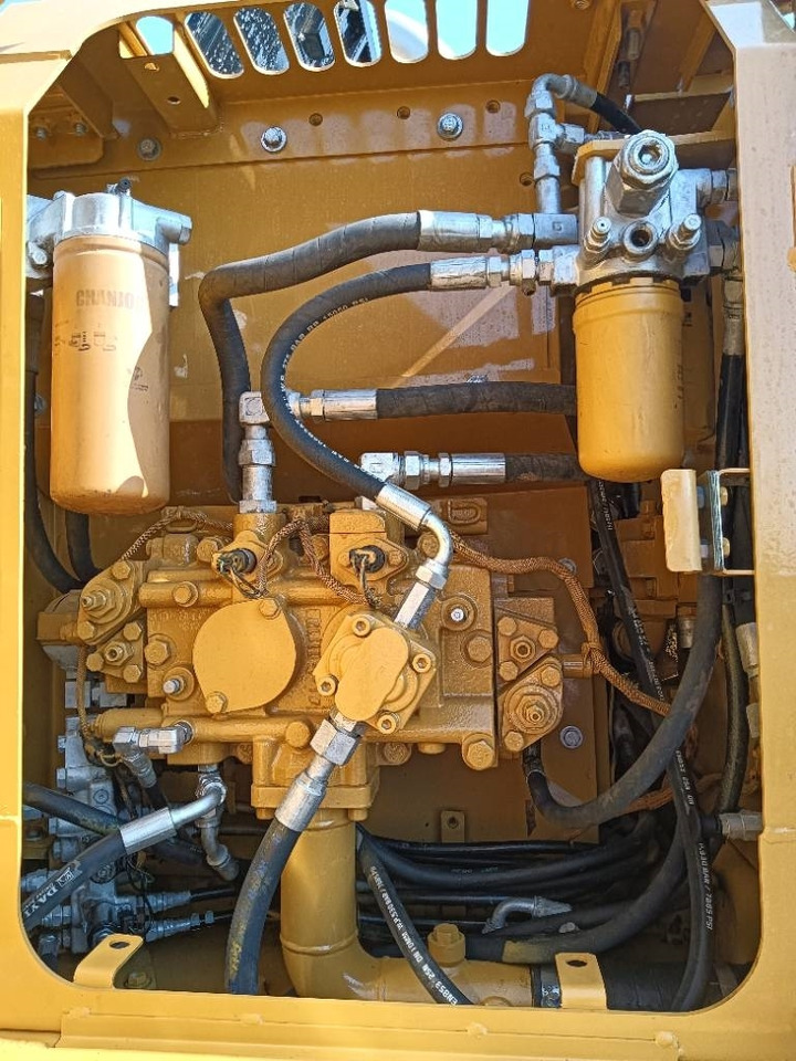Máy xúc bánh lốp CAT 313 D: hình 10
