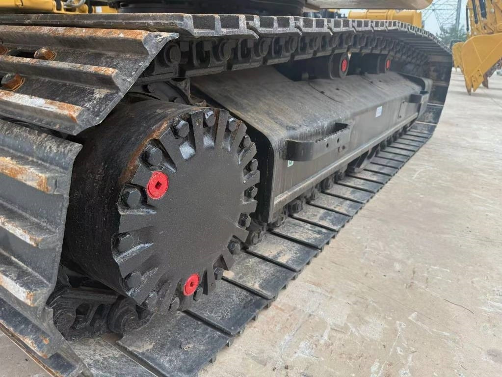 CAT 320 D - Máy xúc bánh xích: hình 3 CAT 320 D - Máy xúc bánh xích: hình 3