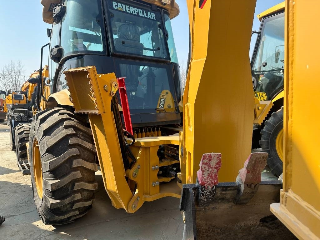 CAT 420 F ST - Máy xúc trước múc sau: hình 5 CAT 420 F ST - Máy xúc trước múc sau: hình 5