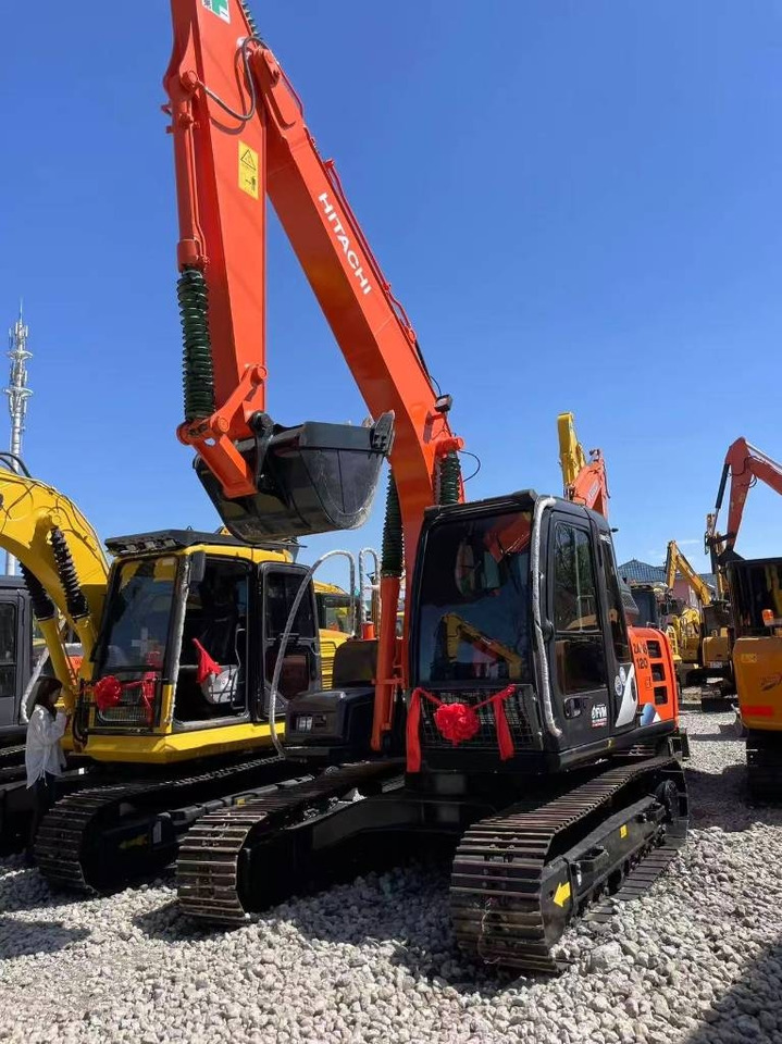 Hitachi ZX 120 - Máy xúc bánh xích: hình 1 Hitachi ZX 120 - Máy xúc bánh xích: hình 1