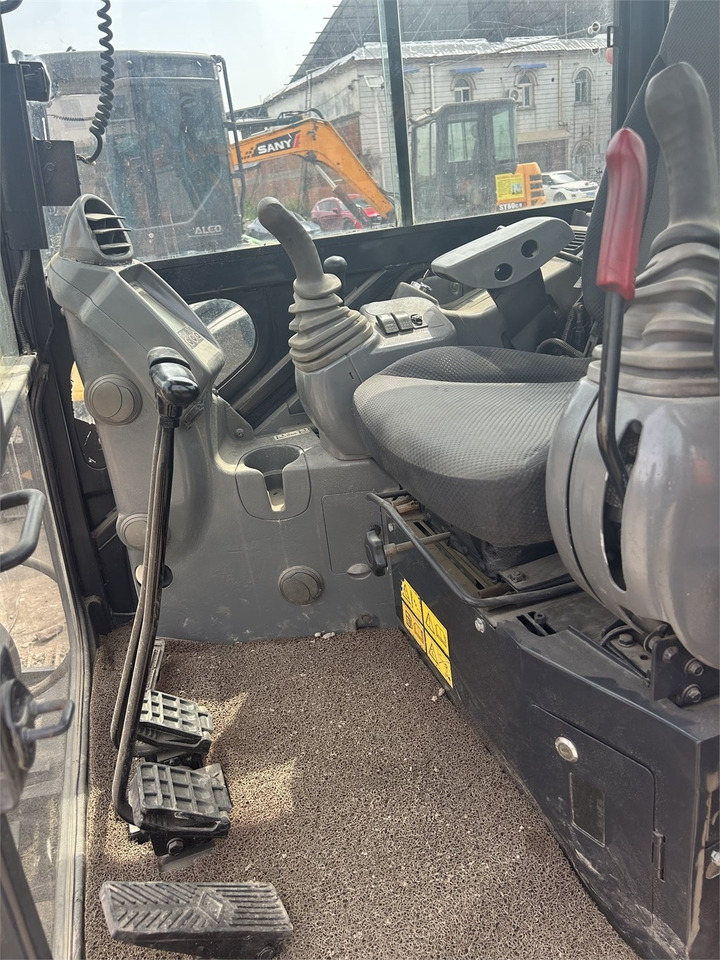 Hitachi ZX 55 - Máy xúc mini: hình 2 Hitachi ZX 55 - Máy xúc mini: hình 2