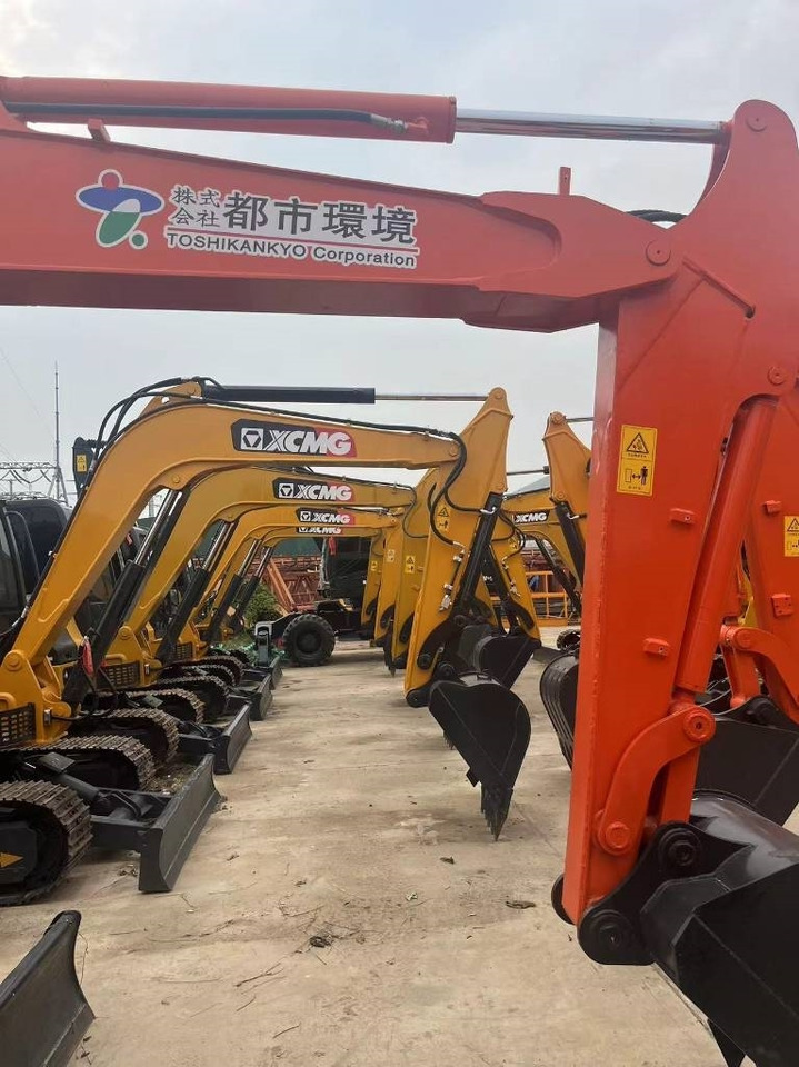 Hitachi ZX 60 - Máy xúc mini: hình 4 Hitachi ZX 60 - Máy xúc mini: hình 4