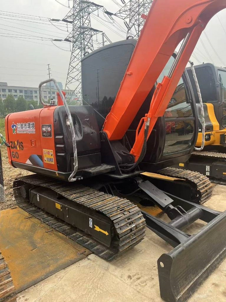 Hitachi ZX 60 - Máy xúc mini: hình 3 Hitachi ZX 60 - Máy xúc mini: hình 3