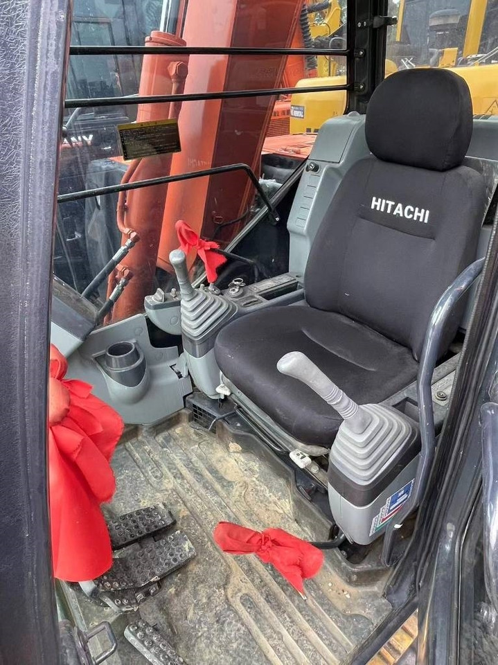 Hitachi ZX 70 - Máy xúc mini: hình 5 Hitachi ZX 70 - Máy xúc mini: hình 5