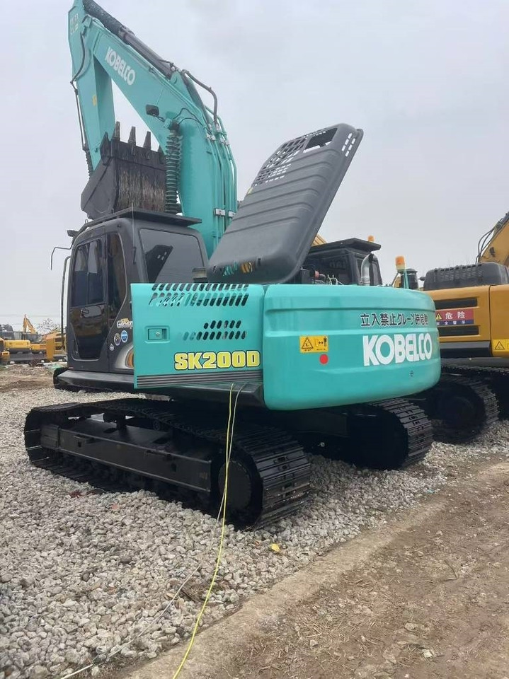 Kobelco SK 200 - Máy xúc bánh xích: hình 4 Kobelco SK 200 - Máy xúc bánh xích: hình 4