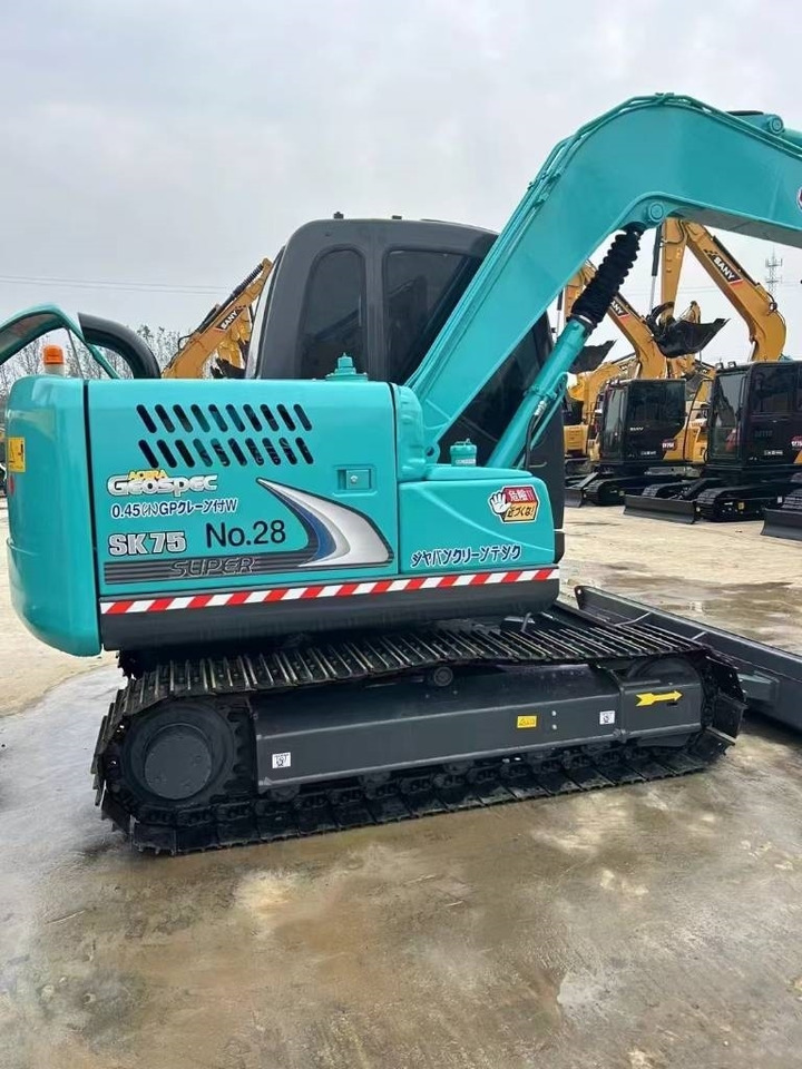 Cho thuê Kobelco SK 75  Kobelco SK 75: hình 9