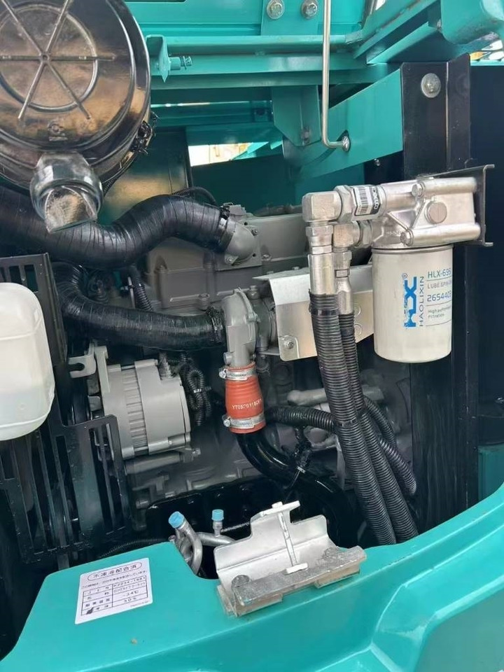 Kobelco SK 75 - Máy xúc bánh xích: hình 3 Kobelco SK 75 - Máy xúc bánh xích: hình 3