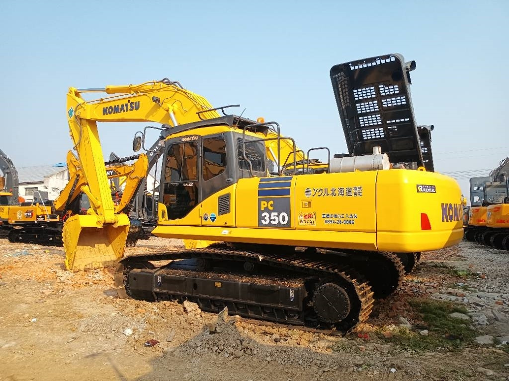 Komatsu PC 350 - Máy xúc bánh xích: hình 2 Komatsu PC 350 - Máy xúc bánh xích: hình 2