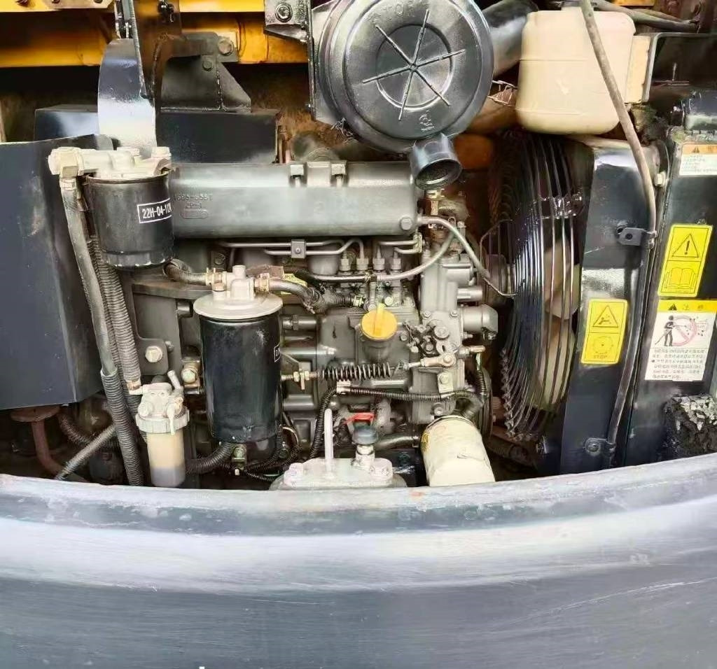 Komatsu PC 56-7 - Máy xúc mini: hình 4 Komatsu PC 56-7 - Máy xúc mini: hình 4