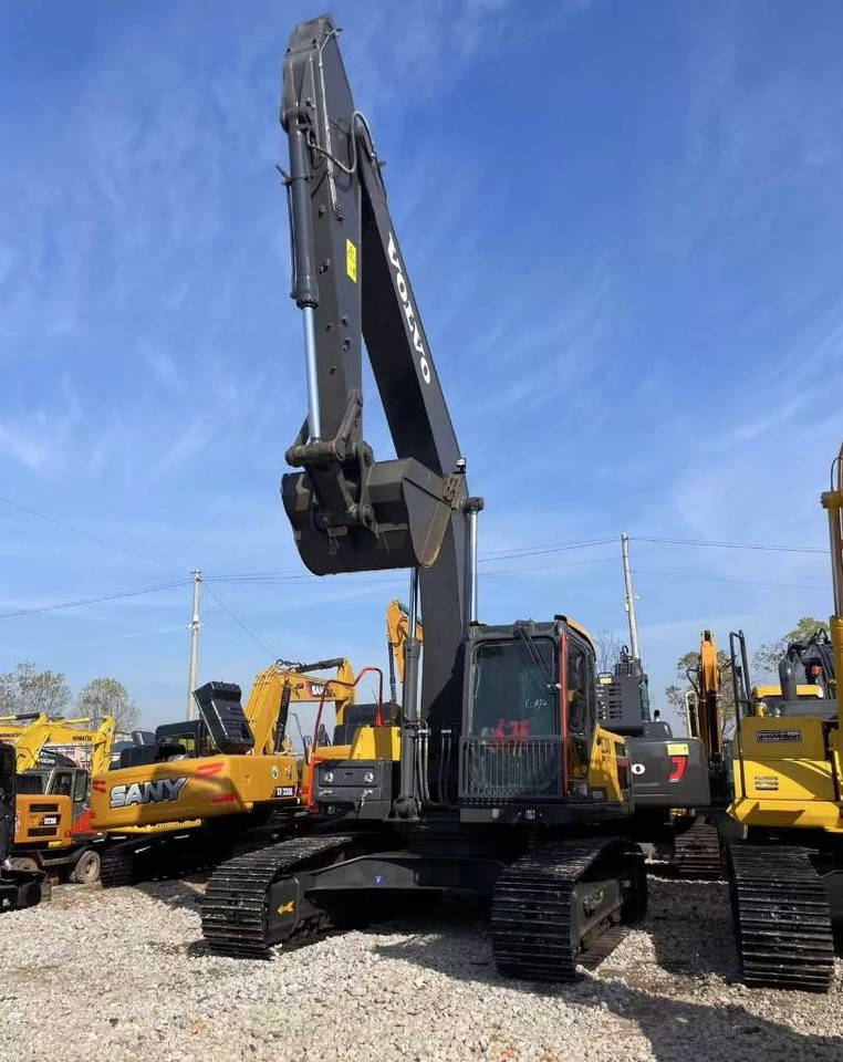 Volvo EC 240 - Máy xúc bánh xích: hình 1 Volvo EC 240 - Máy xúc bánh xích: hình 1