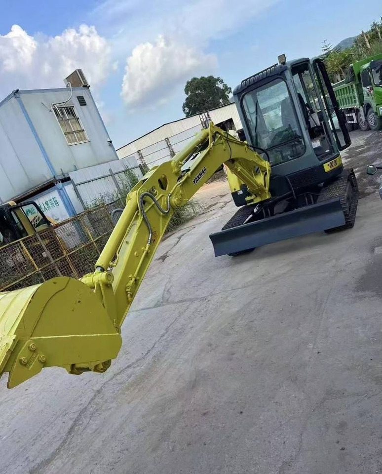Yanmar 55 - Máy xúc mini: hình 1 Yanmar 55 - Máy xúc mini: hình 1