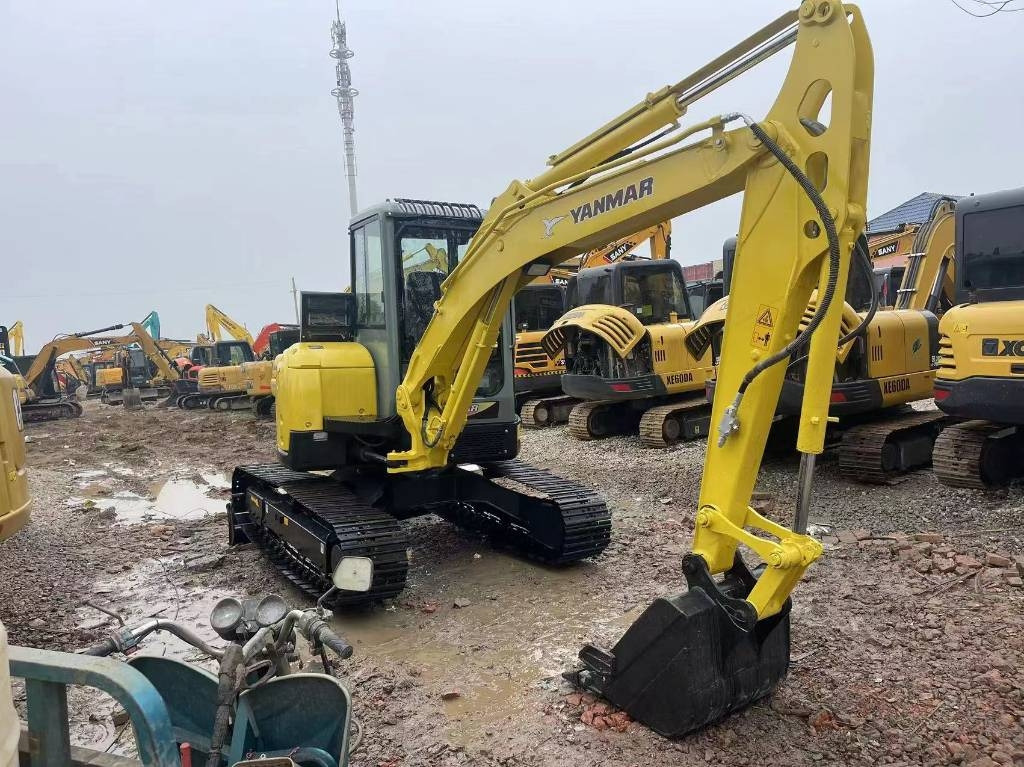 Yanmar Vio 55 - Máy xúc mini: hình 1 Yanmar Vio 55 - Máy xúc mini: hình 1