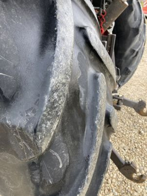 Máy cày Claas AXION 820 CEBIS: hình 10 Máy cày Claas AXION 820 CEBIS: hình 10