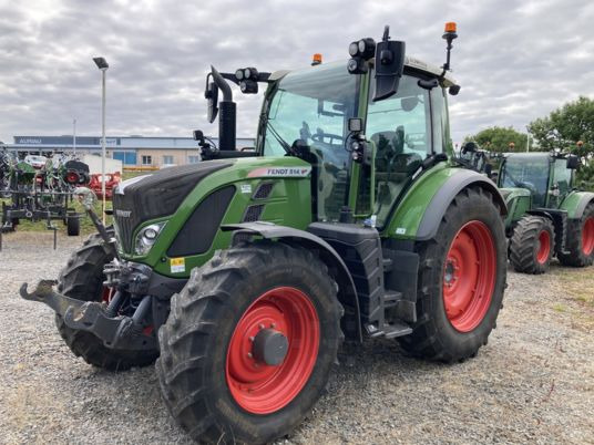 Fendt 514 POWER PLUS S4 - Máy cày: hình 2 Fendt 514 POWER PLUS S4 - Máy cày: hình 2