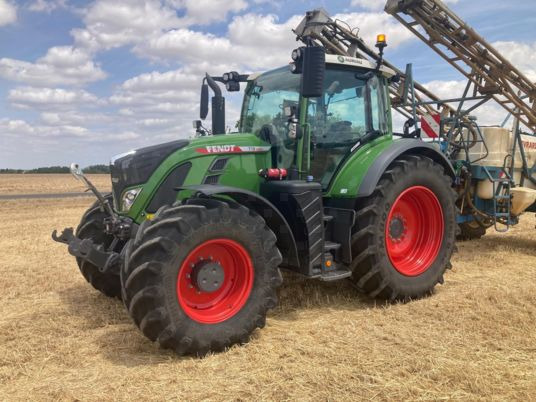 Fendt 718 PROFI PLUS - Máy cày: hình 2 Fendt 718 PROFI PLUS - Máy cày: hình 2