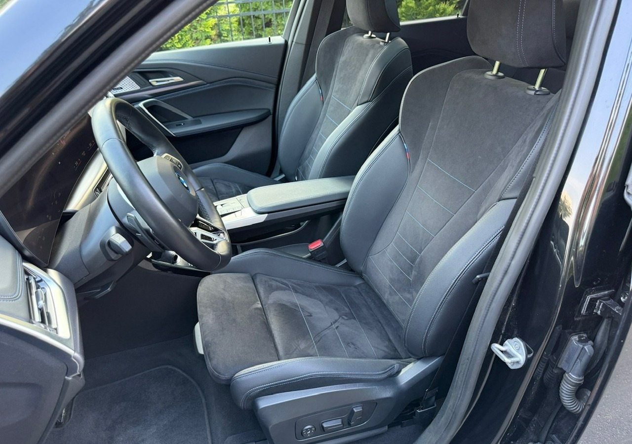 SUV BMW X1 iX1 iX1 xDrive30 313KM M-Sport H/K Panorama AdaptiveLed Masaże Kam360: hình 11
