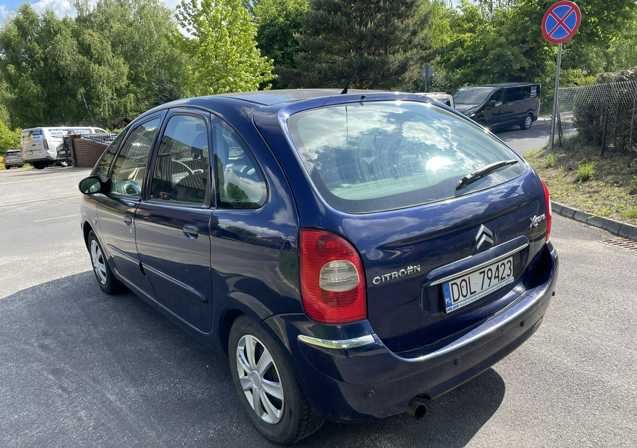 Citroen Xsara Picasso Citroen Xsara Picasso 1.6HDI-110KM Klima tempomat 2006 - Xe hơi: hình 4 Citroen Xsara Picasso Citroen Xsara Picasso 1.6HDI-110KM Klima tempomat 2006 - Xe hơi: hình 4