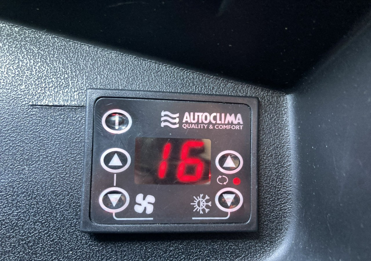 Fiat Doblo Fiat Doblo 1,3 jtd ECO Flex chłodnia do leków 2013 - Xe van chở hàng: hình 5 Fiat Doblo Fiat Doblo 1,3 jtd ECO Flex chłodnia do leków 2013 - Xe van chở hàng: hình 5