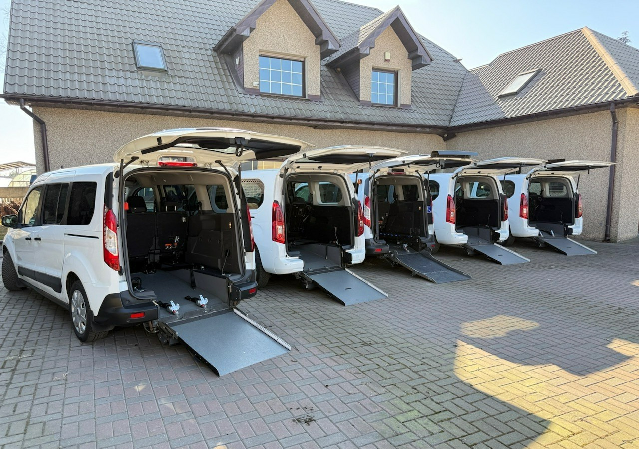 Fiat Doblo II Doblo 1.6-120KM dla Niepełnosprawnych RAMPA Inwalida Model 2020 - Xe hơi: hình 4 Fiat Doblo II Doblo 1.6-120KM dla Niepełnosprawnych RAMPA Inwalida Model 2020 - Xe hơi: hình 4