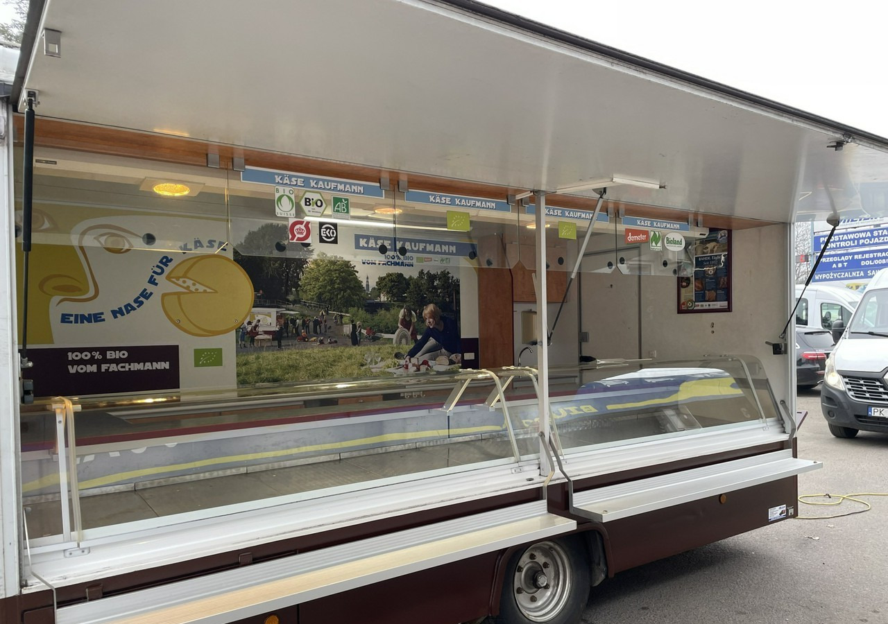 Fiat Ducato Autosklep przyczepa Gastronomiczny Food Truck Foodtruck sklep Borco - Rơ moóc bán hàng: hình 1 Fiat Ducato Autosklep przyczepa Gastronomiczny Food Truck Foodtruck sklep Borco - Rơ moóc bán hàng: hình 1