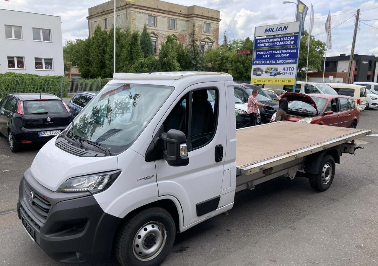 Fiat Ducato FIAT Ducato Max 2,3-180KM Skrzynia Rama Klima Navi 2021 - Xe tải nhỏ phẳng: hình 1 Fiat Ducato FIAT Ducato Max 2,3-180KM Skrzynia Rama Klima Navi 2021 - Xe tải nhỏ phẳng: hình 1