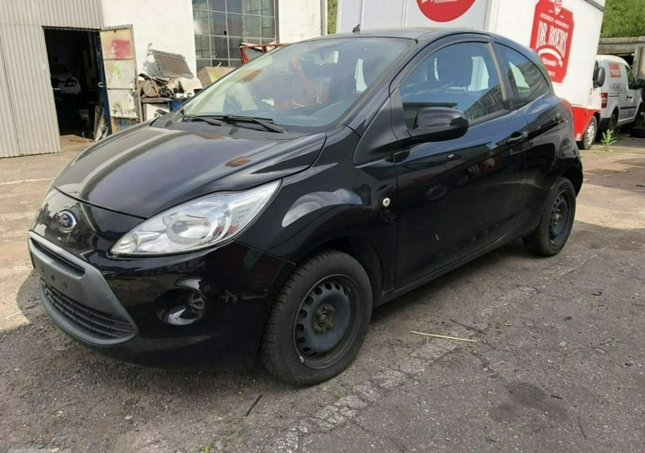 Ford KA II Ford KA 1,3 tdci 75KM 2012 - Xe hơi: hình 1 Ford KA II Ford KA 1,3 tdci 75KM 2012 - Xe hơi: hình 1
