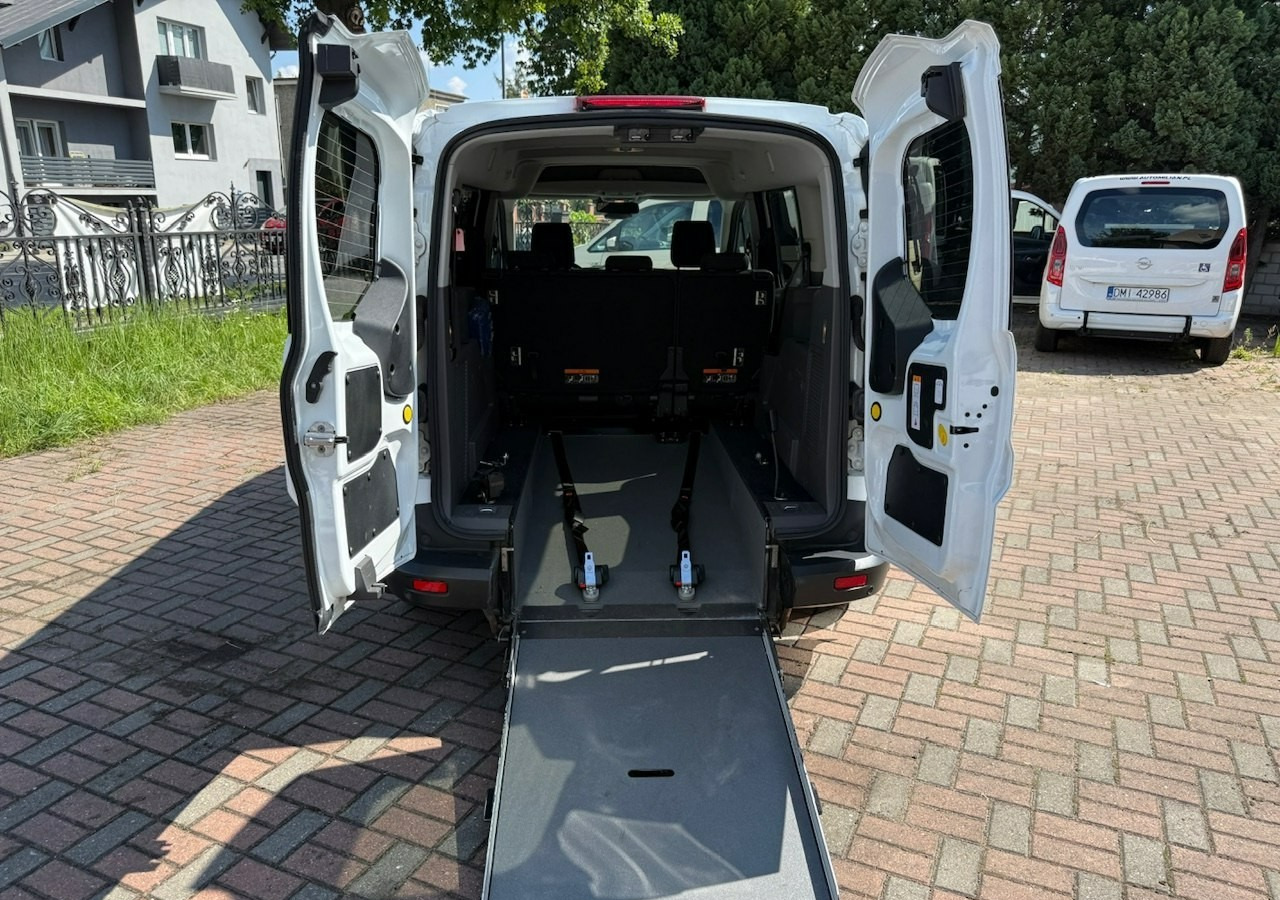 Ford Tourneo Connect II Connect dla niepełnosprawnych Rampa Inwalida PFRON Model 2021 - Xe hơi: hình 2 Ford Tourneo Connect II Connect dla niepełnosprawnych Rampa Inwalida PFRON Model 2021 - Xe hơi: hình 2