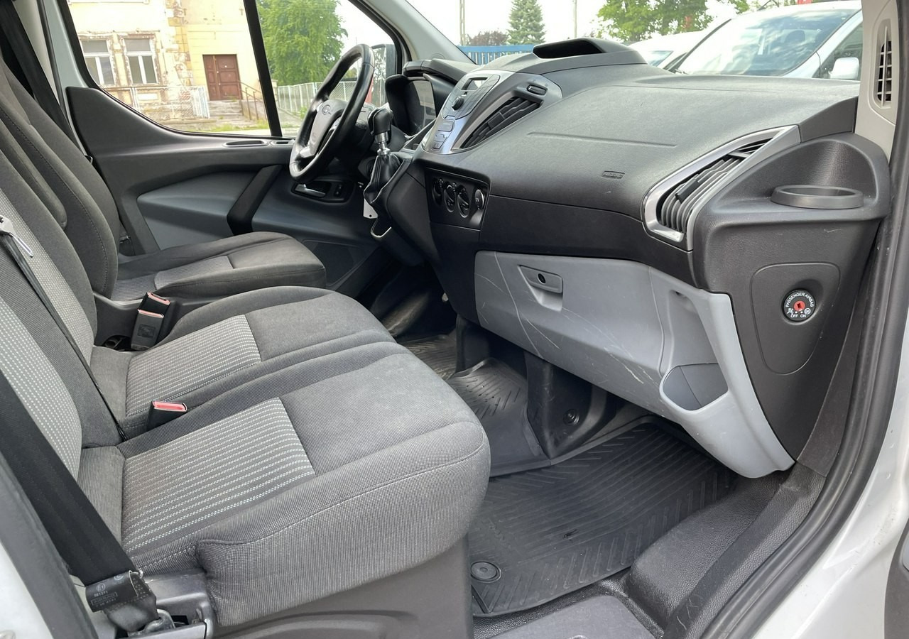 Ford Transit Transit Custom Transit Custom 2.0 Klima 153tkm Model 2018 - Xe van chở hàng: hình 4 Ford Transit Transit Custom Transit Custom 2.0 Klima 153tkm Model 2018 - Xe van chở hàng: hình 4