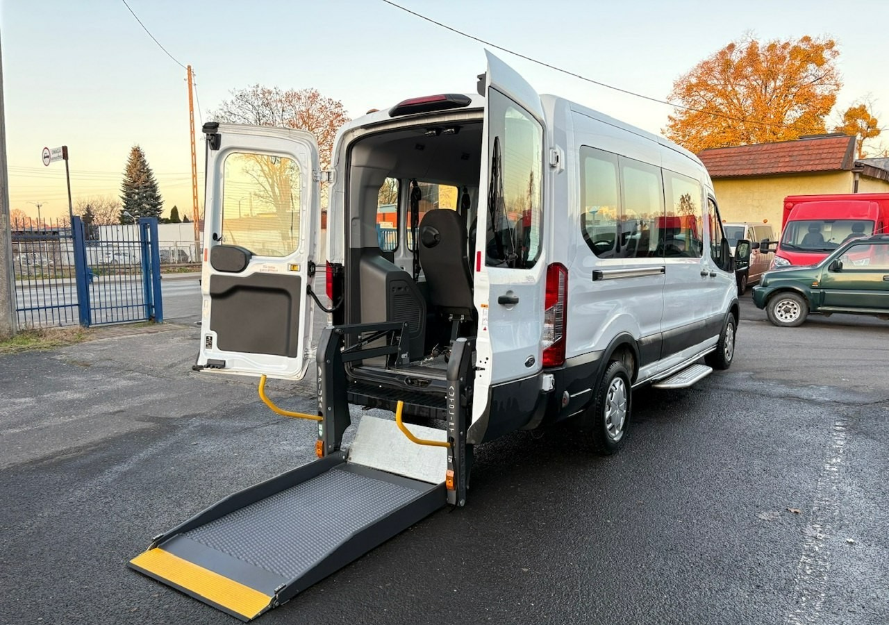 Ford Transit VIII Transit do przewozu Niepełnosprawnych 3 Wózki inwalida Rrampa 2020 - Xe hơi: hình 4 Ford Transit VIII Transit do przewozu Niepełnosprawnych 3 Wózki inwalida Rrampa 2020 - Xe hơi: hình 4