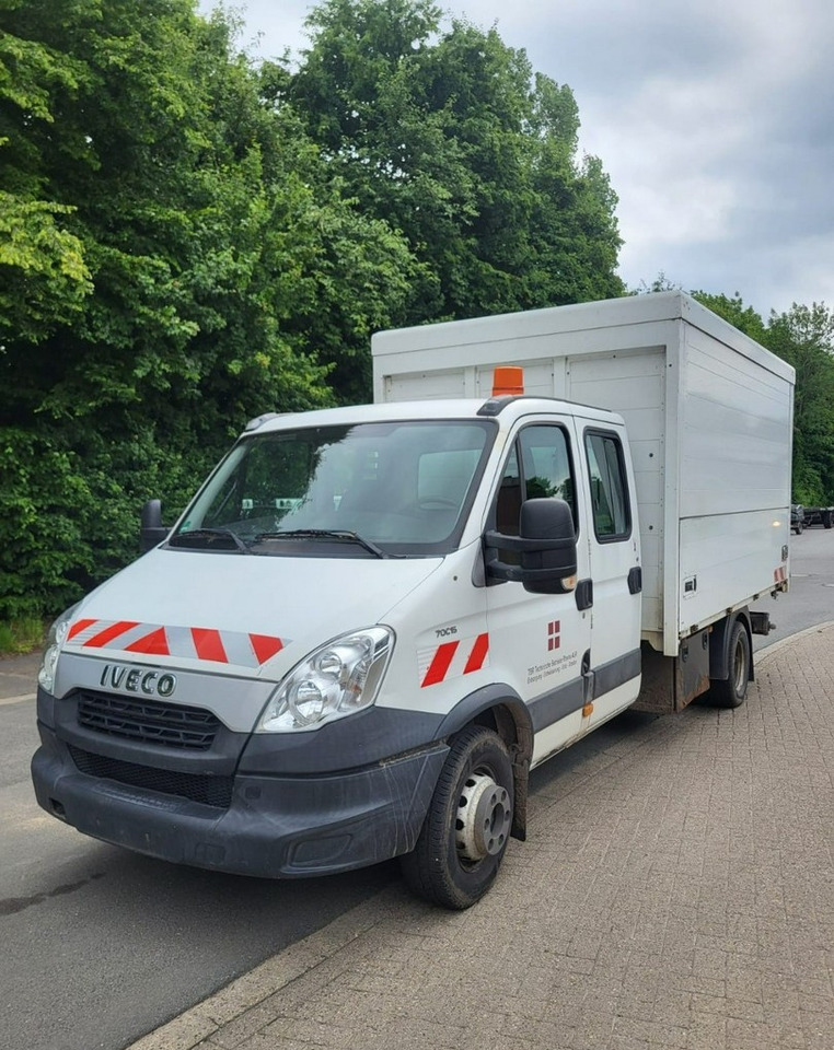 Iveco Inny Iveco Iveco 70C15 Wywrotka 3-strony Doka Dokka 6-osob 2013 - Xe ben nhỏ: hình 1 Iveco Inny Iveco Iveco 70C15 Wywrotka 3-strony Doka Dokka 6-osob 2013 - Xe ben nhỏ: hình 1