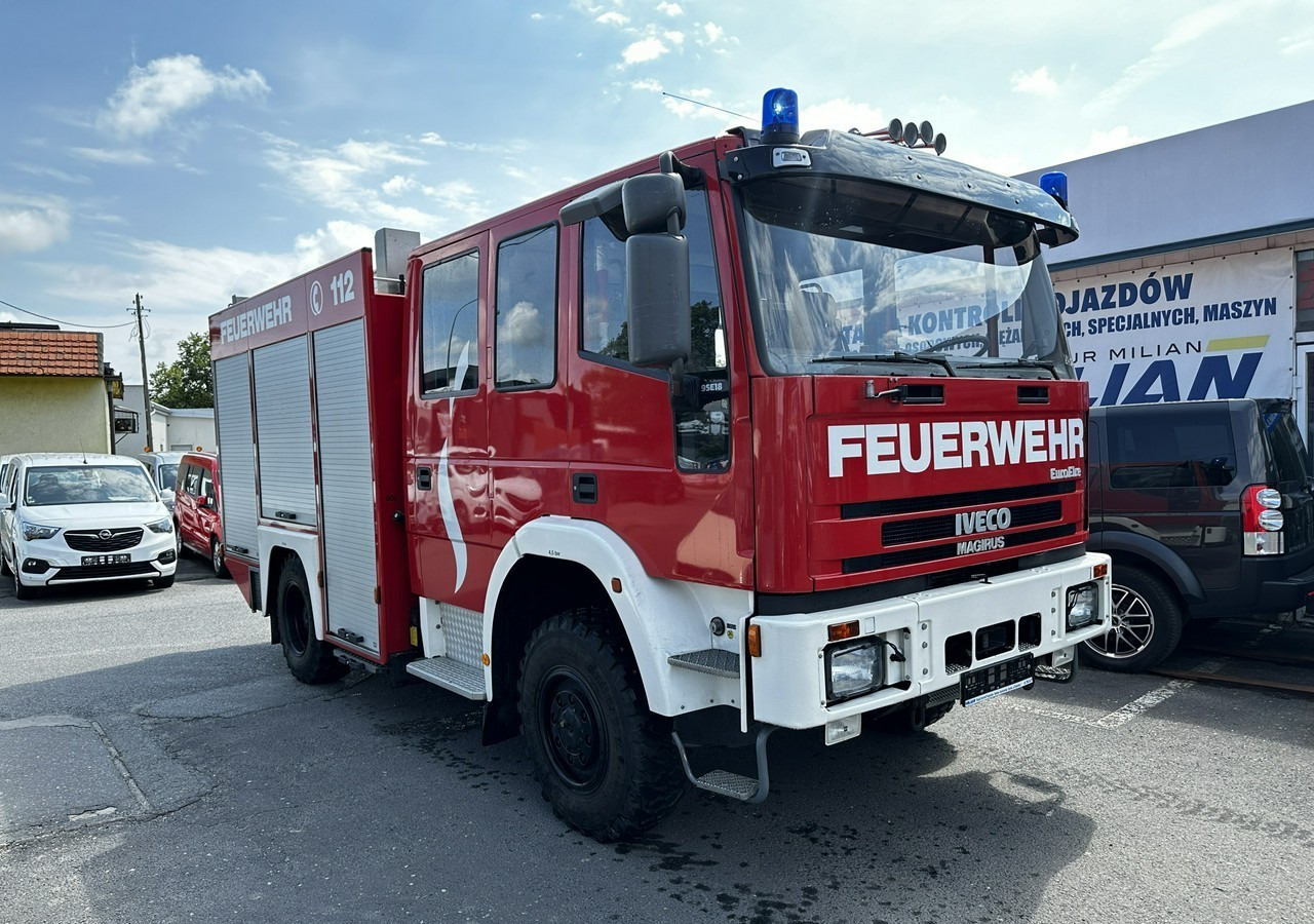 Iveco Inny Iveco Iveco Magirus FF95E Straż Pożarna Gaśnicza 4X4 Metz 96 jak Nowa - Xe tải cứu hỏa: hình 2 Iveco Inny Iveco Iveco Magirus FF95E Straż Pożarna Gaśnicza 4X4 Metz 96 jak Nowa - Xe tải cứu hỏa: hình 2