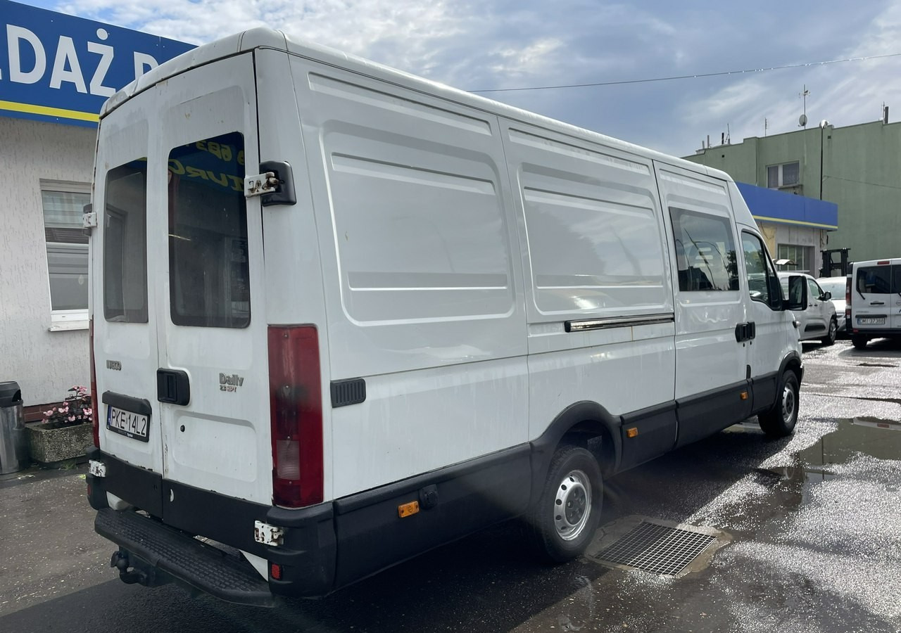 Iveco Iveco Daily 35S14 Maxi Brygadówka dokka doka 7-osobowy - Xe tải van: hình 5 Iveco Iveco Daily 35S14 Maxi Brygadówka dokka doka 7-osobowy - Xe tải van: hình 5