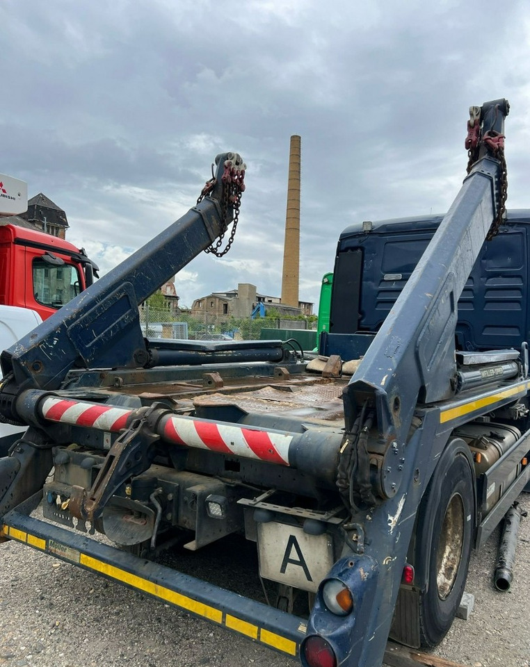 MAN Inny MAN Man TGX 18.400 Bramowiec hakowiec Meiler Model 2012 - Xe tải chở thùng nhỏ: hình 3 MAN Inny MAN Man TGX 18.400 Bramowiec hakowiec Meiler Model 2012 - Xe tải chở thùng nhỏ: hình 3