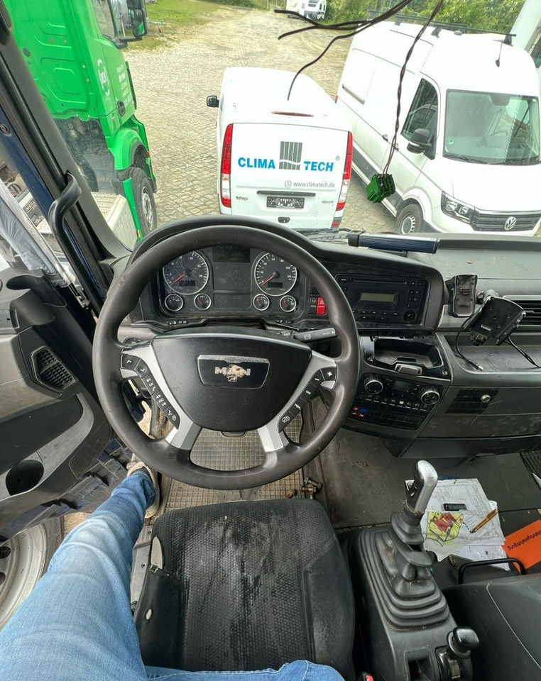 MAN Inny MAN Man TGX 18.400 Bramowiec hakowiec Meiler Model 2012 - Xe tải chở thùng nhỏ: hình 5 MAN Inny MAN Man TGX 18.400 Bramowiec hakowiec Meiler Model 2012 - Xe tải chở thùng nhỏ: hình 5