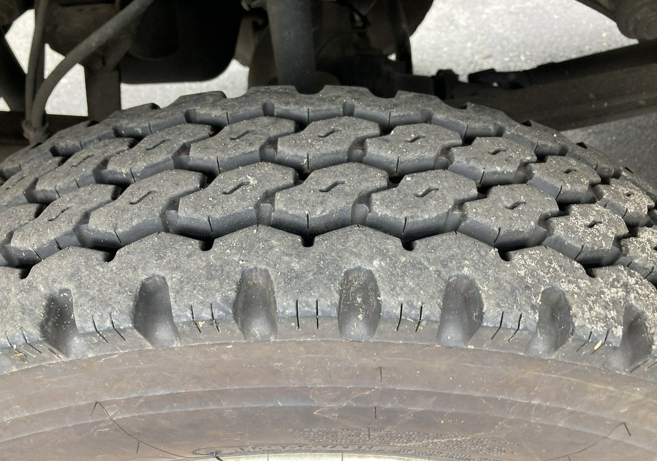 Xe tải cứu hỏa MAN MAN 15,250 Straż pożarna gaśnicza 9-oso 4X4 Wóz strażacki 2003 MAN 15,250 Straż pożarna gaśnicza 9-osobowa 4X4 Wóz strażacki 2003: hình 19