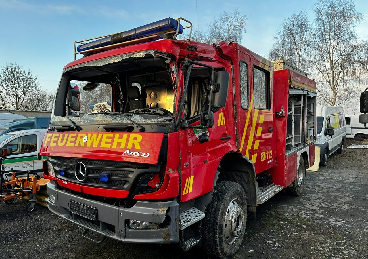 Mercedes-Benz Inny Mercedes-Benz Atego 918 Straż Pożarna 4X4 2006 - Xe tải cứu hỏa: hình 5 Mercedes-Benz Inny Mercedes-Benz Atego 918 Straż Pożarna 4X4 2006 - Xe tải cứu hỏa: hình 5