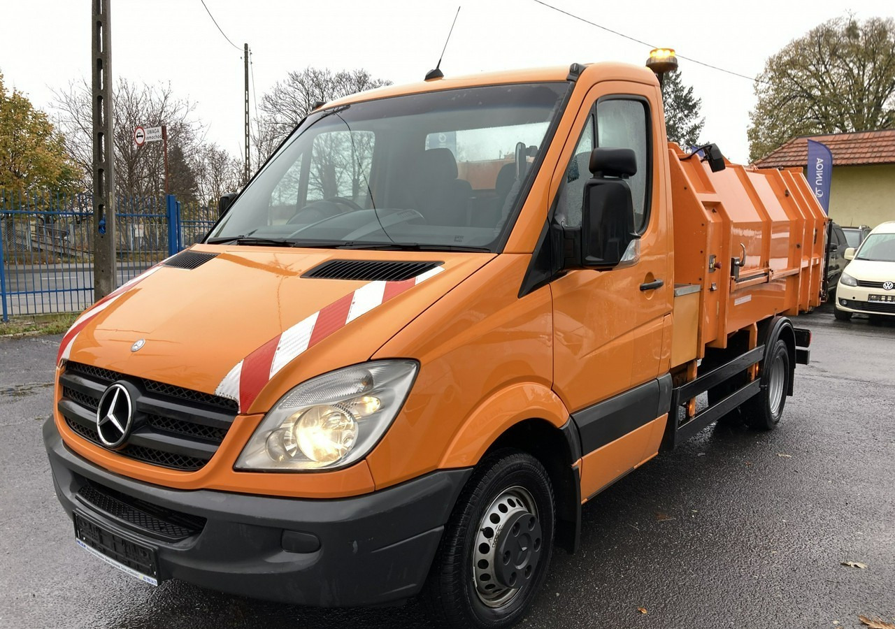 Mercedes-Benz Sprinter Sprinter 513 Śmieciarka Prasa 2010 - Xe tải chở rác: hình 2 Mercedes-Benz Sprinter Sprinter 513 Śmieciarka Prasa 2010 - Xe tải chở rác: hình 2