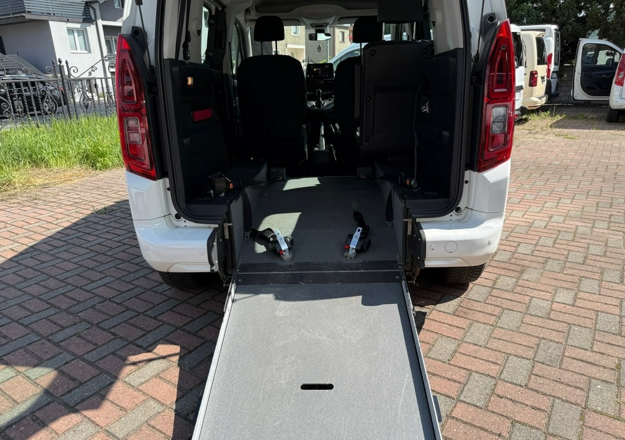 Opel Combo IV Combo Life Combo do przewozu Niepełnosprawnych inwalida rampa Model 2021 - Xe hơi: hình 5 Opel Combo IV Combo Life Combo do przewozu Niepełnosprawnych inwalida rampa Model 2021 - Xe hơi: hình 5