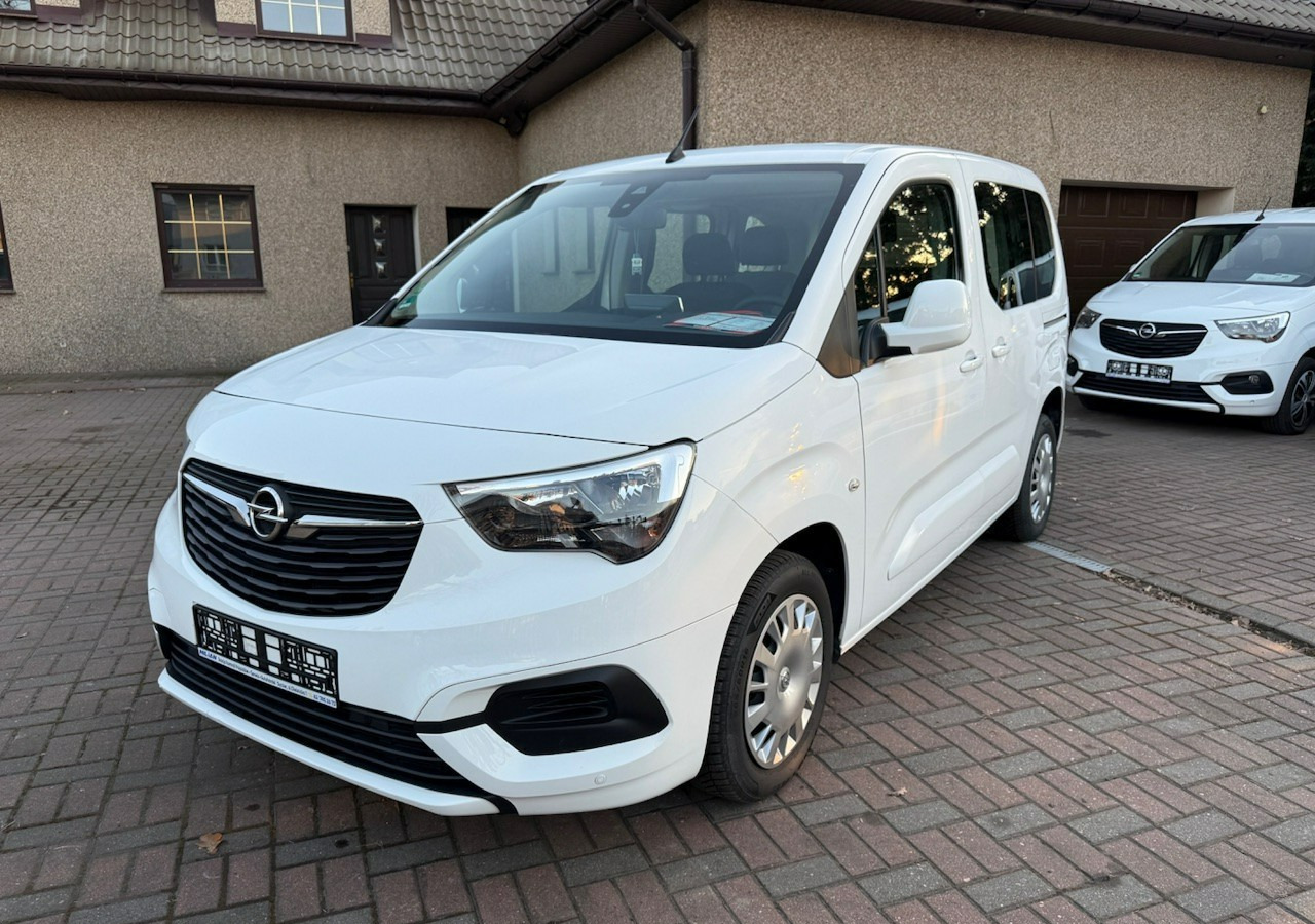Xe hơi Opel Combo IV Combo Life Combo do przewozu Niepełnosprawnych inwalida rampa Model 2021: hình 6