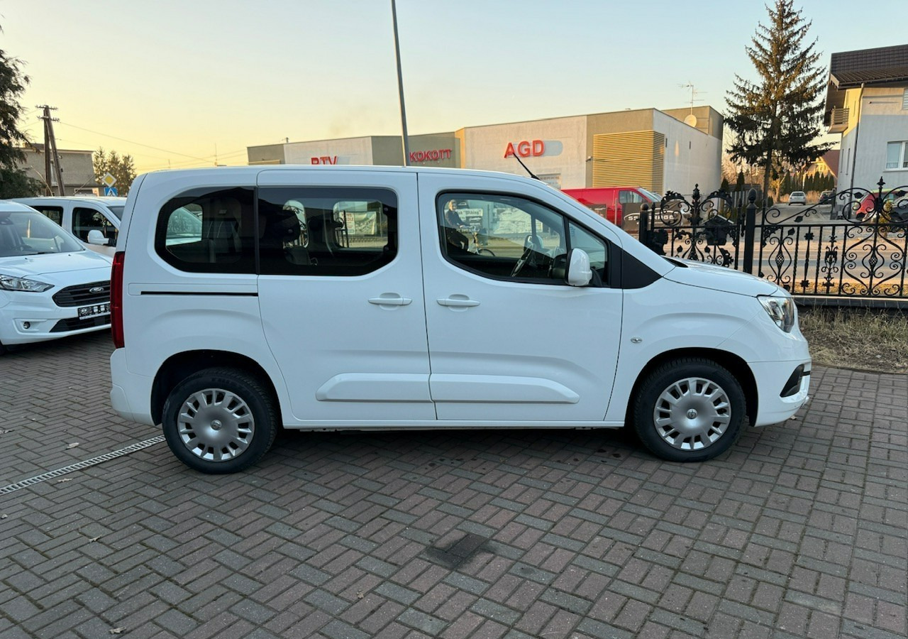 Xe hơi Opel Combo IV Combo Life Combo do przewozu Niepełnosprawnych inwalida rampa Model 2021: hình 10