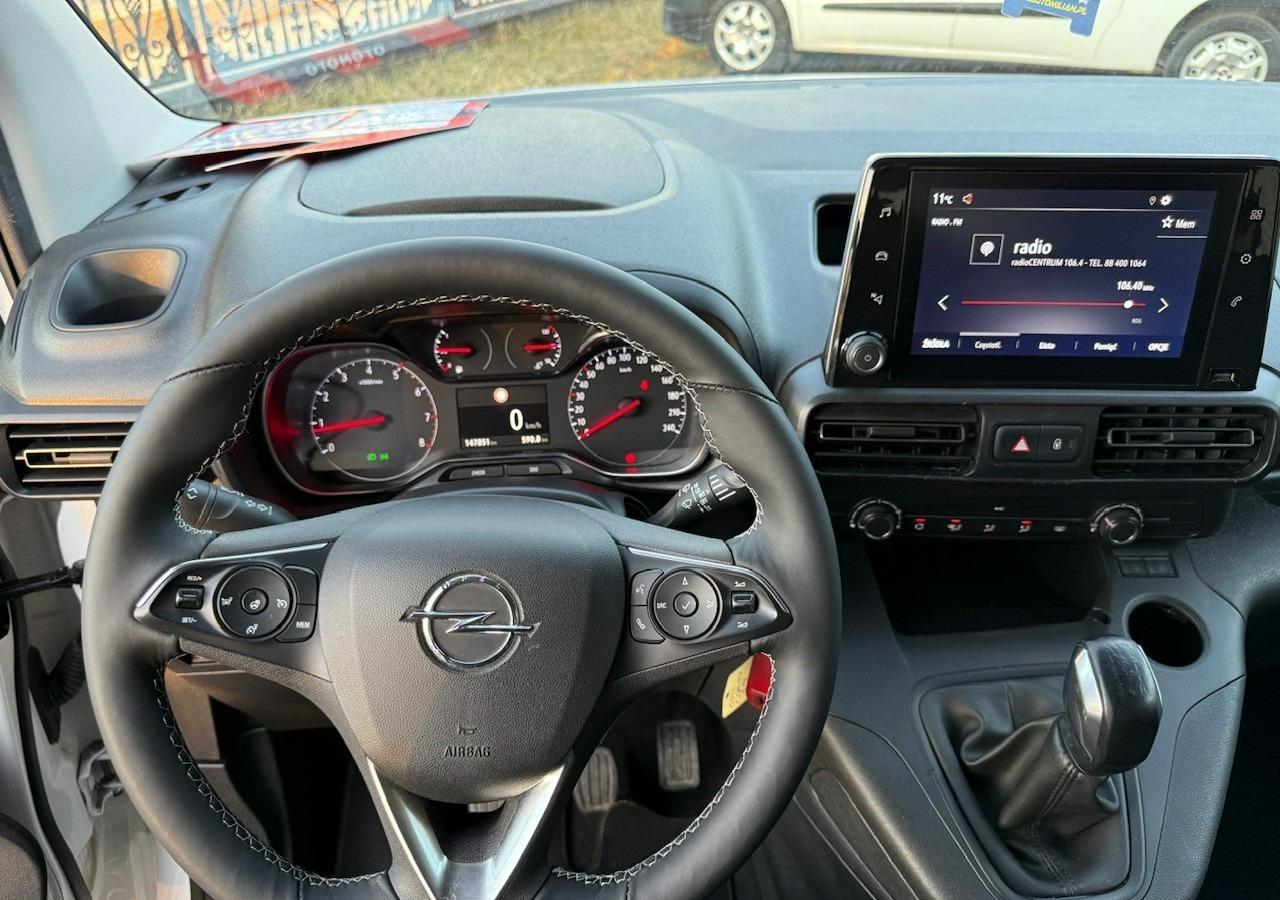 Xe hơi Opel Combo IV Combo Life Combo do przewozu Niepełnosprawnych inwalida rampa Model 2021: hình 14