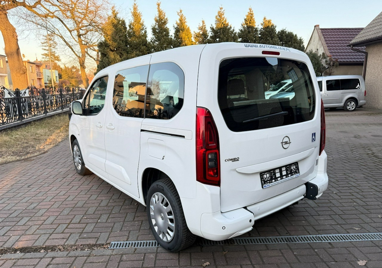Xe hơi Opel Combo IV Combo Life Combo do przewozu Niepełnosprawnych inwalida rampa Model 2021: hình 8