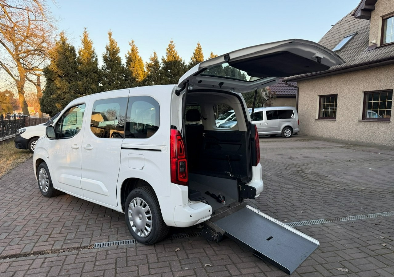 Opel Combo IV Combo Life Combo do przewozu Niepełnosprawnych inwalida rampa Model 2021 - Xe hơi: hình 1 Opel Combo IV Combo Life Combo do przewozu Niepełnosprawnych inwalida rampa Model 2021 - Xe hơi: hình 1