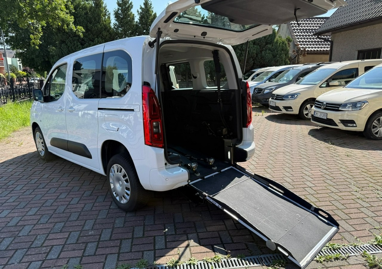 Opel Combo IV Opel Combo Life Niepełnosprawnych inwalida Rampa 32105 km Model 2022 - Xe hơi: hình 3 Opel Combo IV Opel Combo Life Niepełnosprawnych inwalida Rampa 32105 km Model 2022 - Xe hơi: hình 3