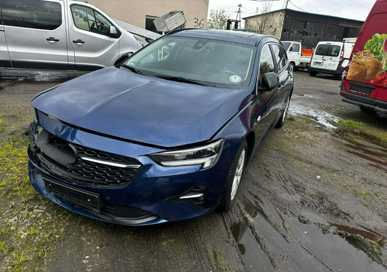 Opel Insignia II Country Tourer 1.5 CDTI 122KM Automat FullLed Panorama Klimatronik 2021 - Xe hơi: hình 2 Opel Insignia II Country Tourer 1.5 CDTI 122KM Automat FullLed Panorama Klimatronik 2021 - Xe hơi: hình 2