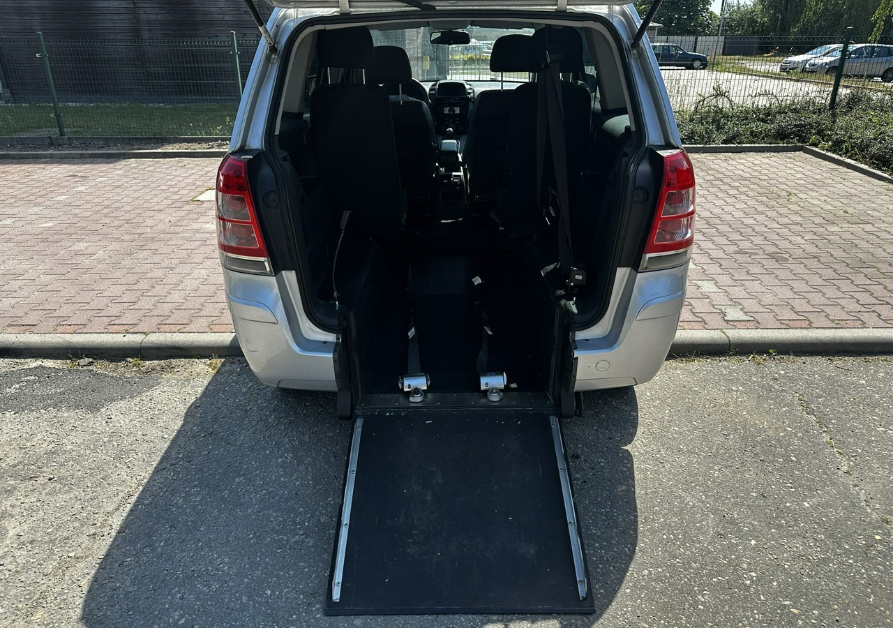 Opel Zafira B Opel Zafira do przewozu osób Niepełnosprawnych inwalida rampa - Xe hơi: hình 1 Opel Zafira B Opel Zafira do przewozu osób Niepełnosprawnych inwalida rampa - Xe hơi: hình 1