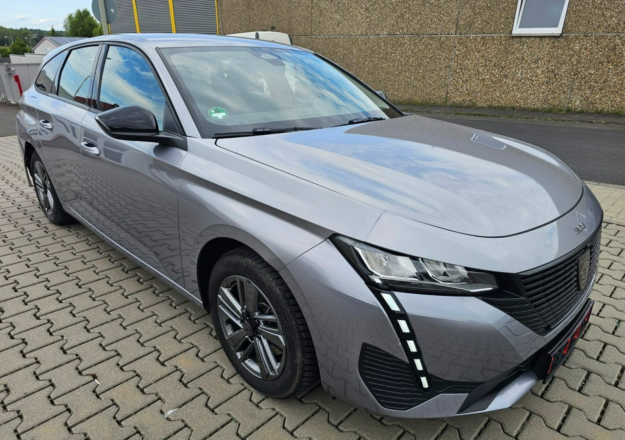 Peugeot 308 II Peugeot 308 Bogate wyposażenie Model 2025 - Xe hơi: hình 1 Peugeot 308 II Peugeot 308 Bogate wyposażenie Model 2025 - Xe hơi: hình 1